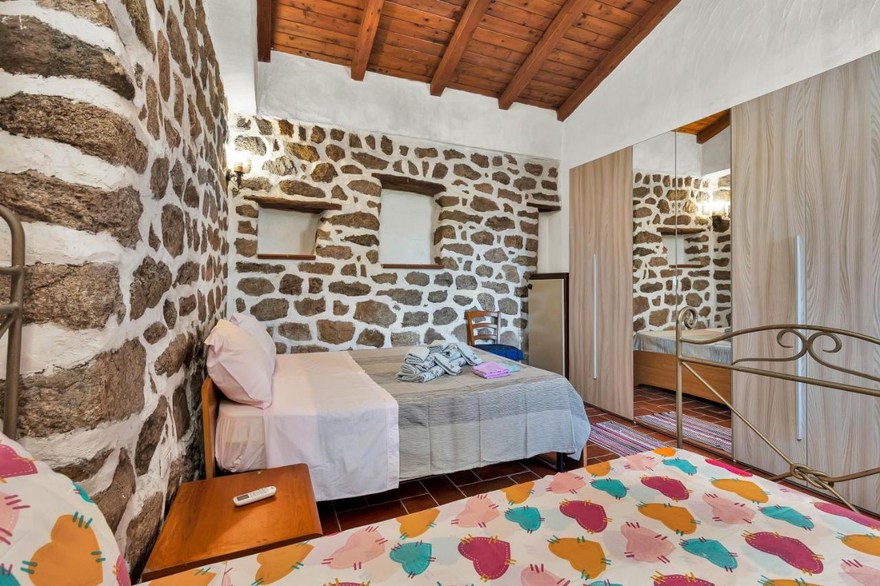 Casettina Loiri Porto San Paolo Exteriör bild
