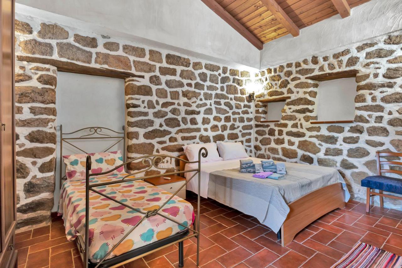 Casettina Loiri Porto San Paolo Exteriör bild