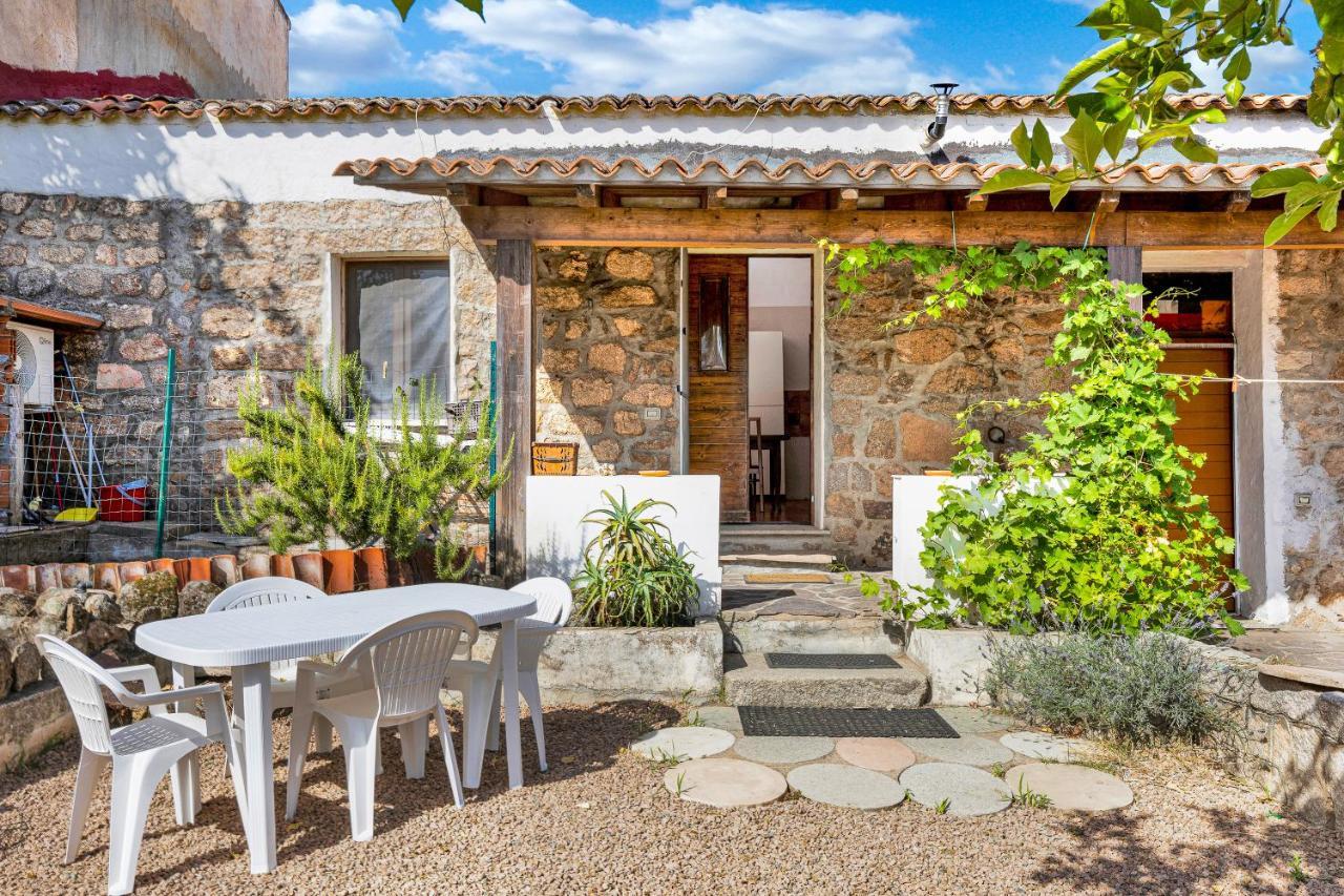 Casettina Loiri Porto San Paolo Exteriör bild